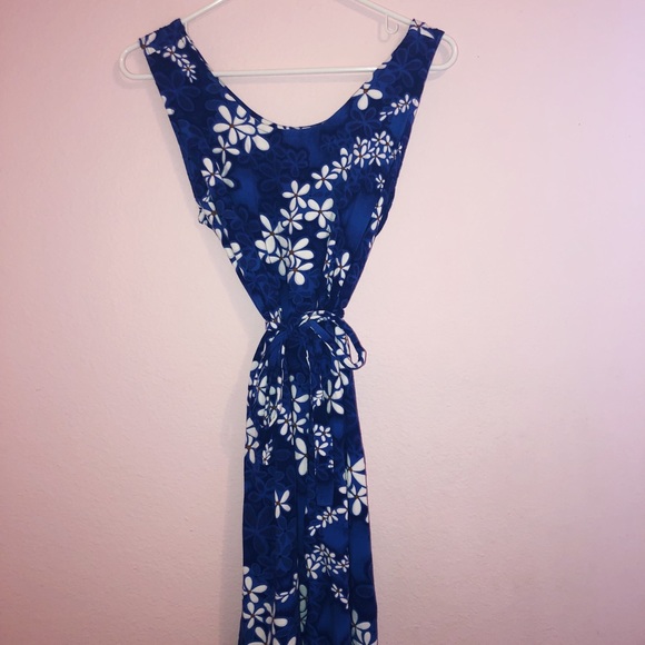 Tropical Breeze dress - Picture 2 of 3